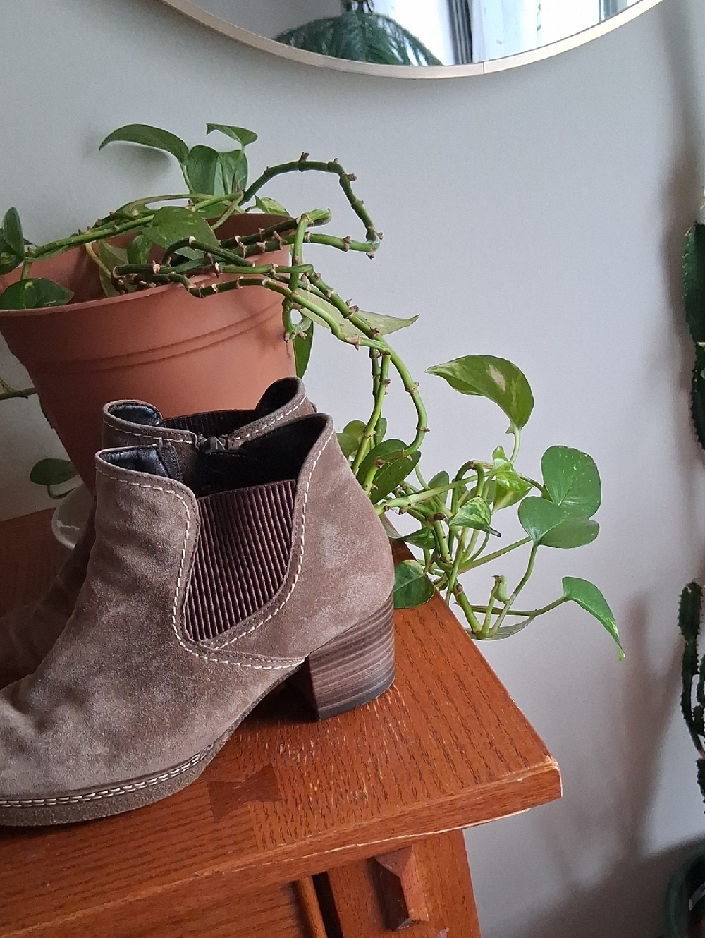 Gabor Lilia Chelsea Taupe Suede Ankle Booties with Low Stacked Heel - Picture 2 of 7